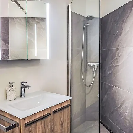 Residenza Monte Bre - Apt- 203 Haus2 By Interhome Апартаменты *